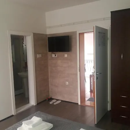 Sofija Apartment *